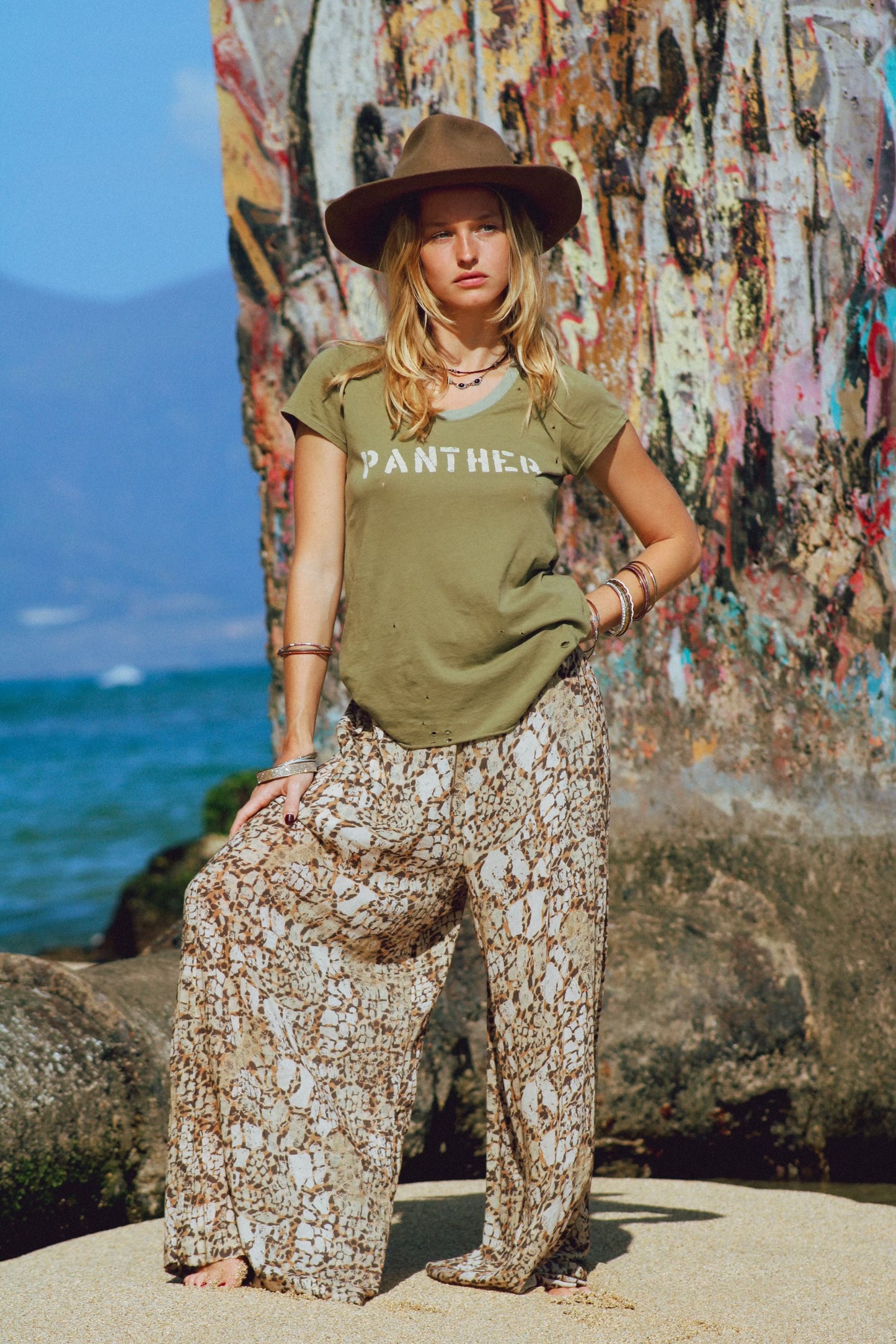 Aloha Python Jets Pants