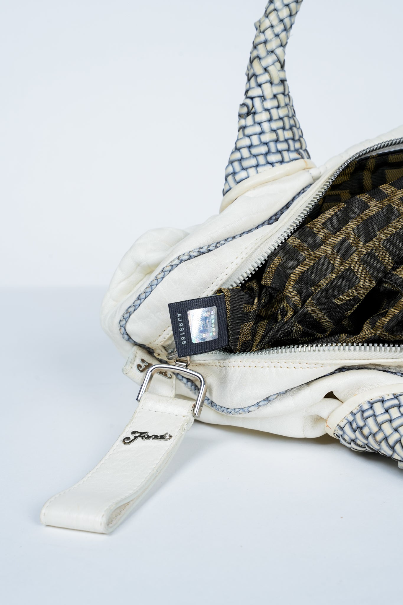 Fendi White Leather Baby Spy Handbag 8BL078