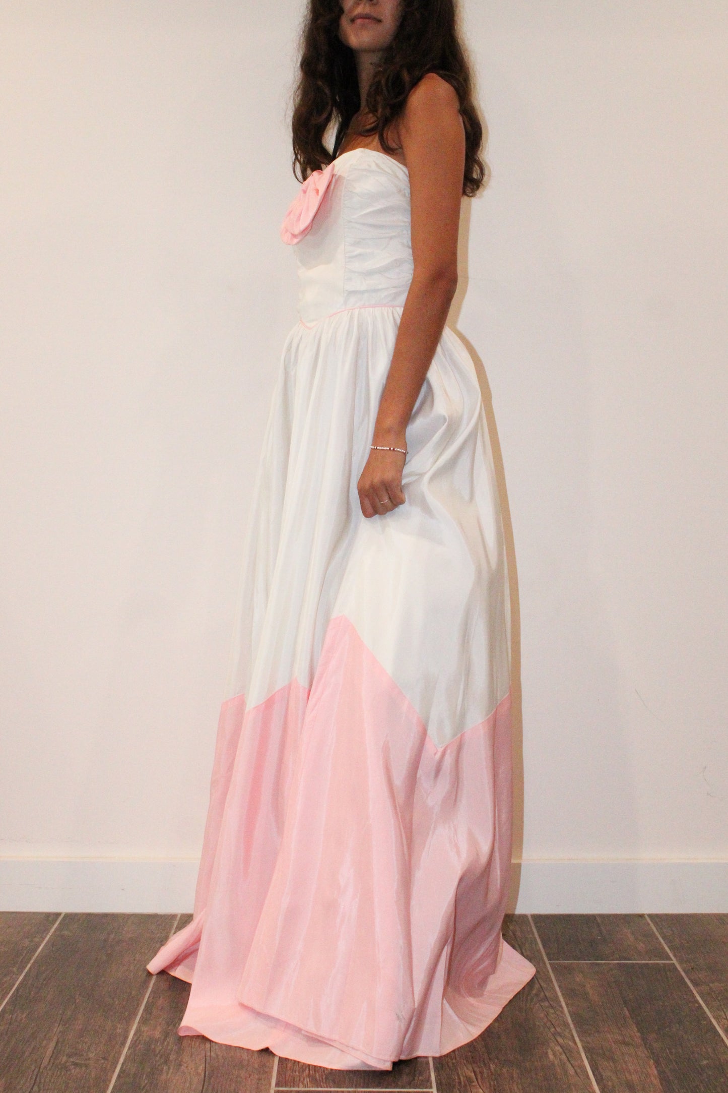 1980s White & Pink Bow Party Gown
