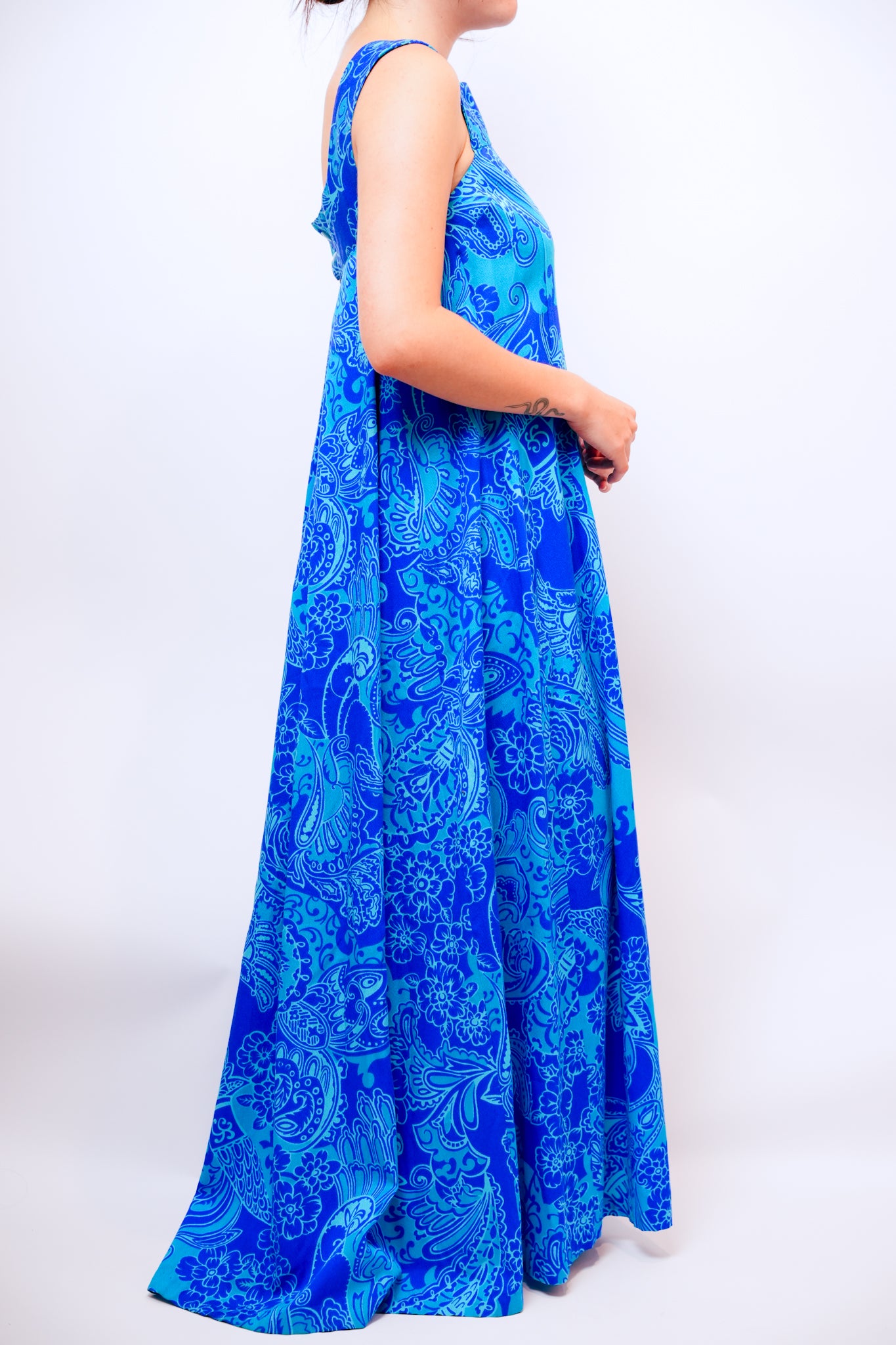 1960s Two Tone Blue Mu'umu'u