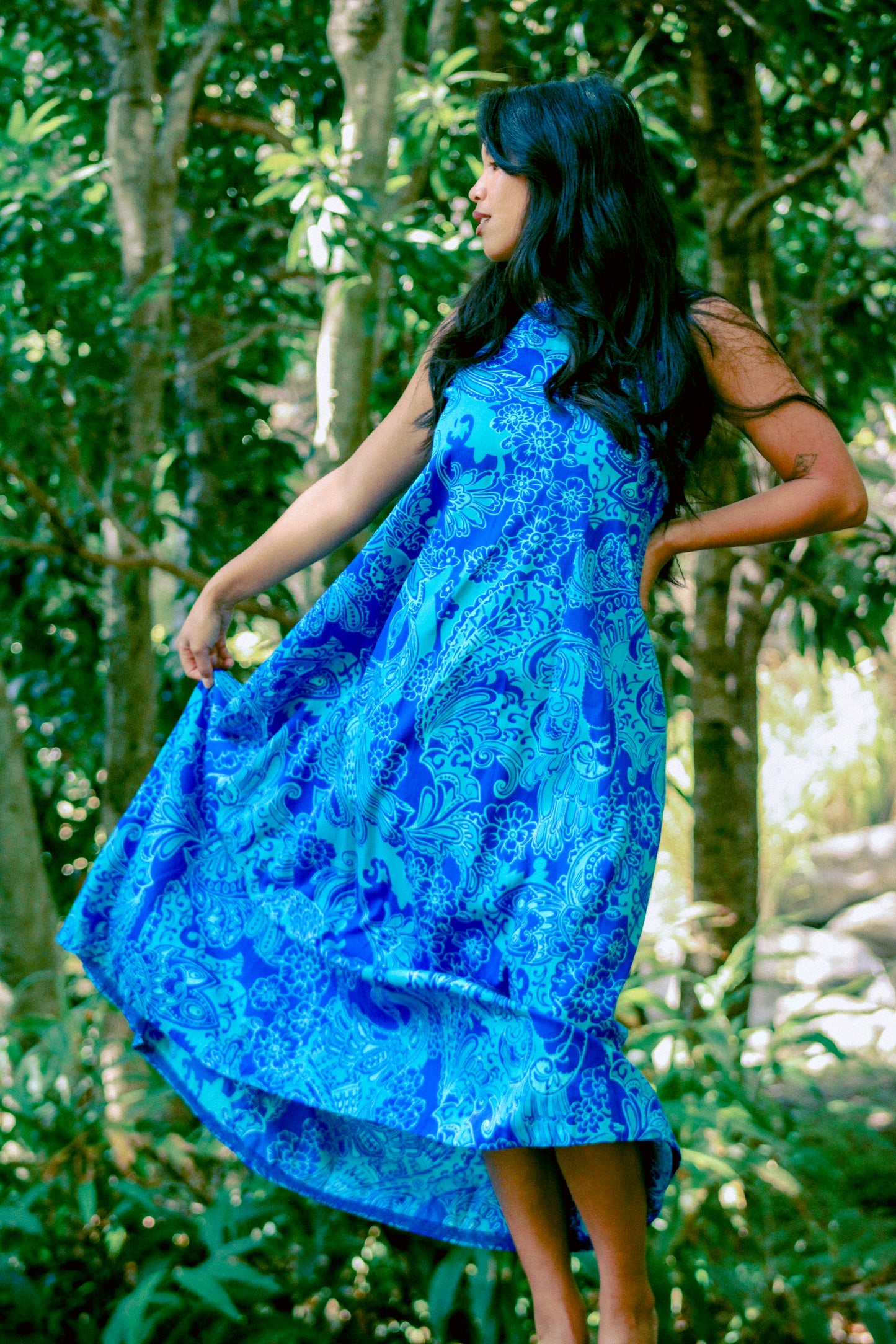 1970's Blue Hawaiian Paisley Muʻumuʻu