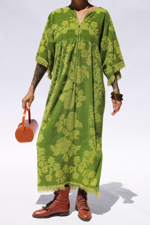 1970s Green Rose Print Terry Cloth Dress