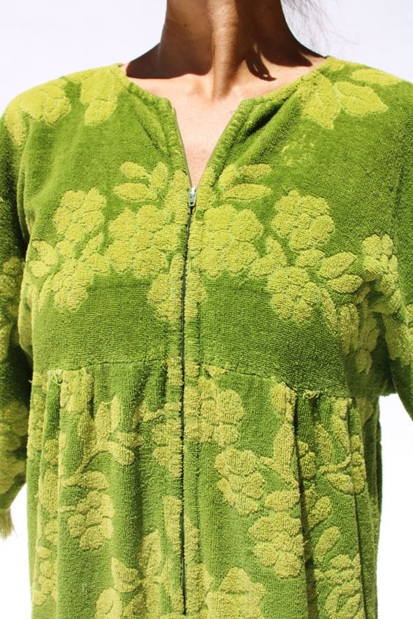 1970s Green Rose Print Terry Cloth Dress