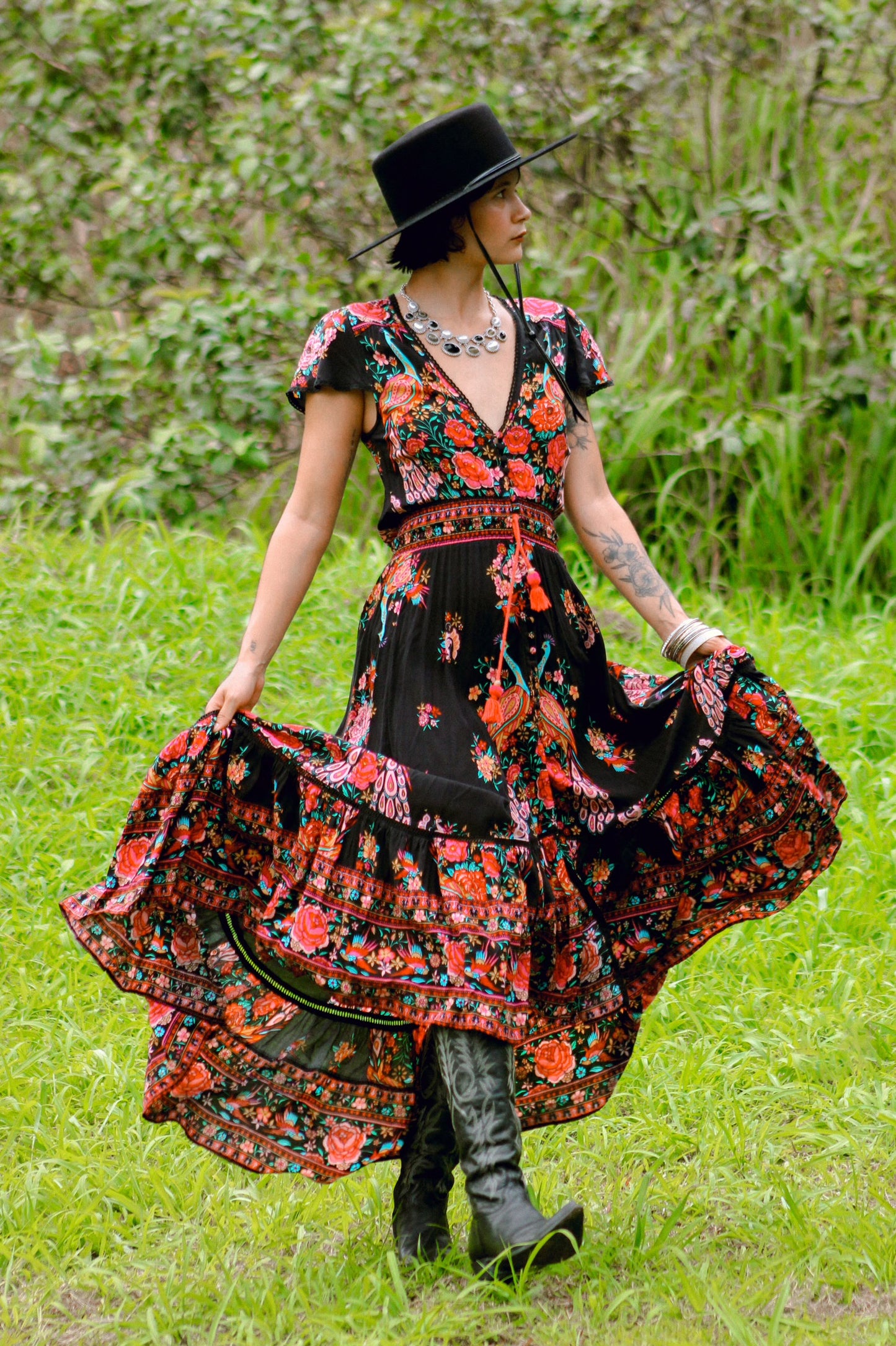 Hotel Paradiso Jet Gown