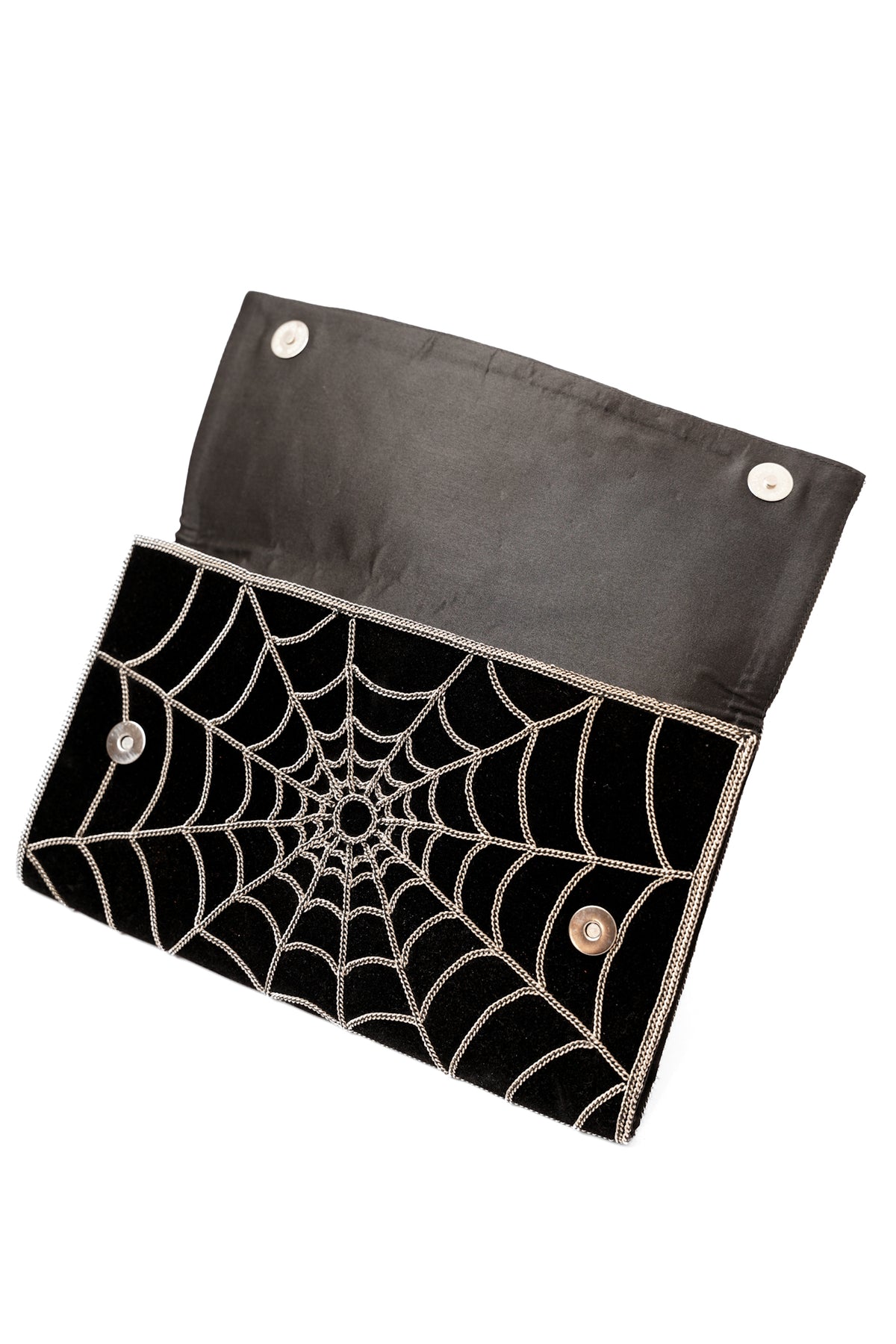 Spider Web Clutch