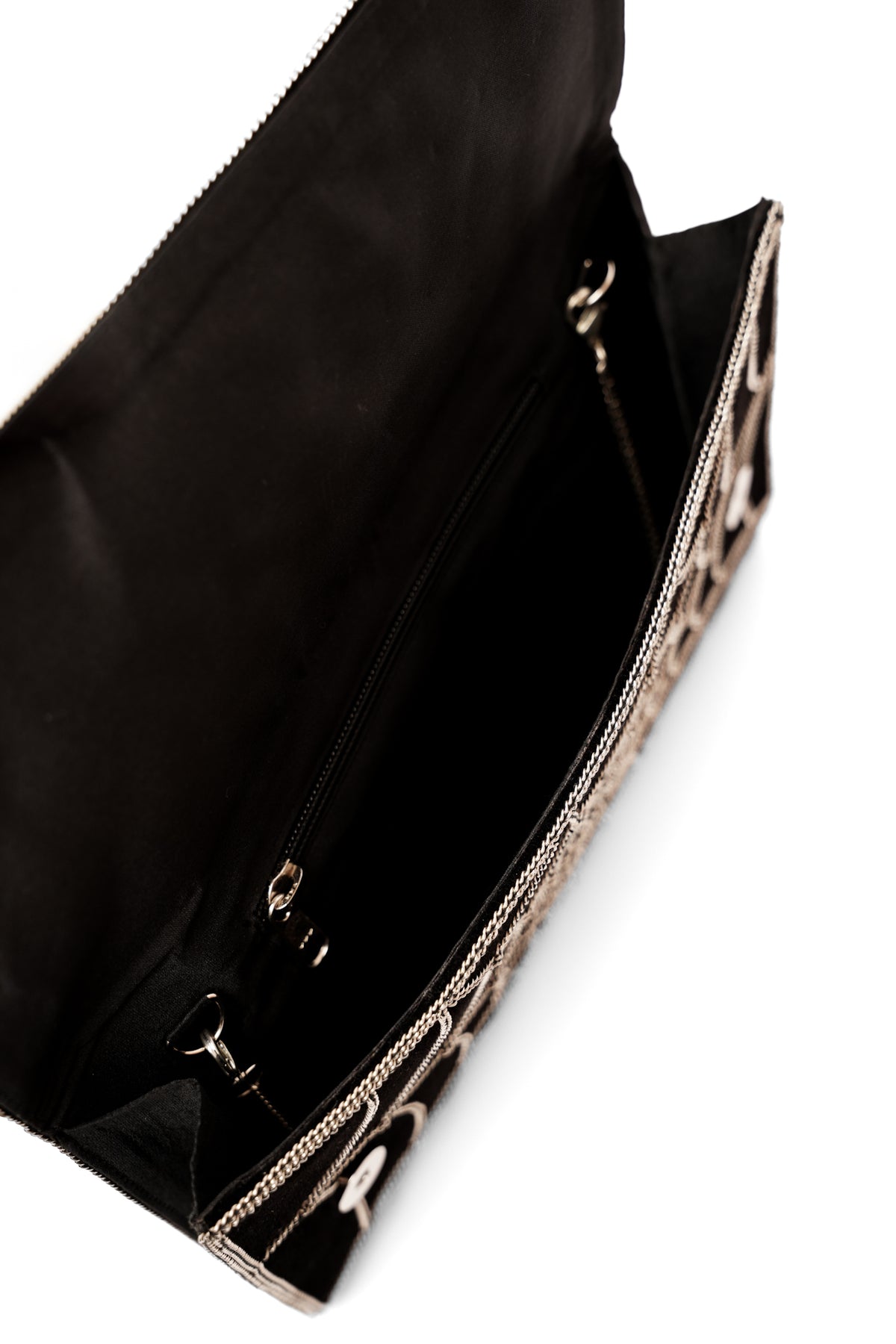 Spider Web Clutch