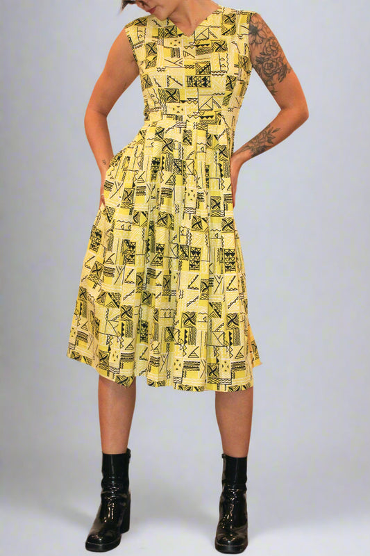 1950s Yellow Tiki Print Pleated Midi Dress