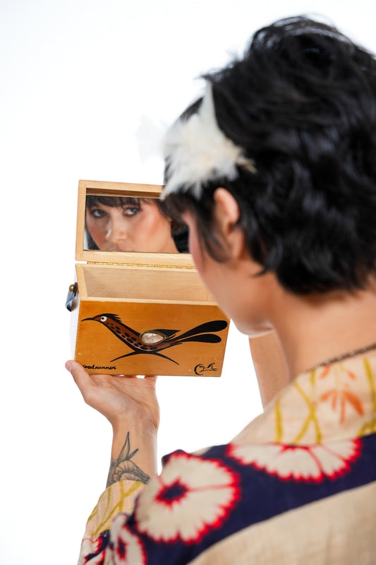 Vintage Collins of Texas Road Runner Box Purse