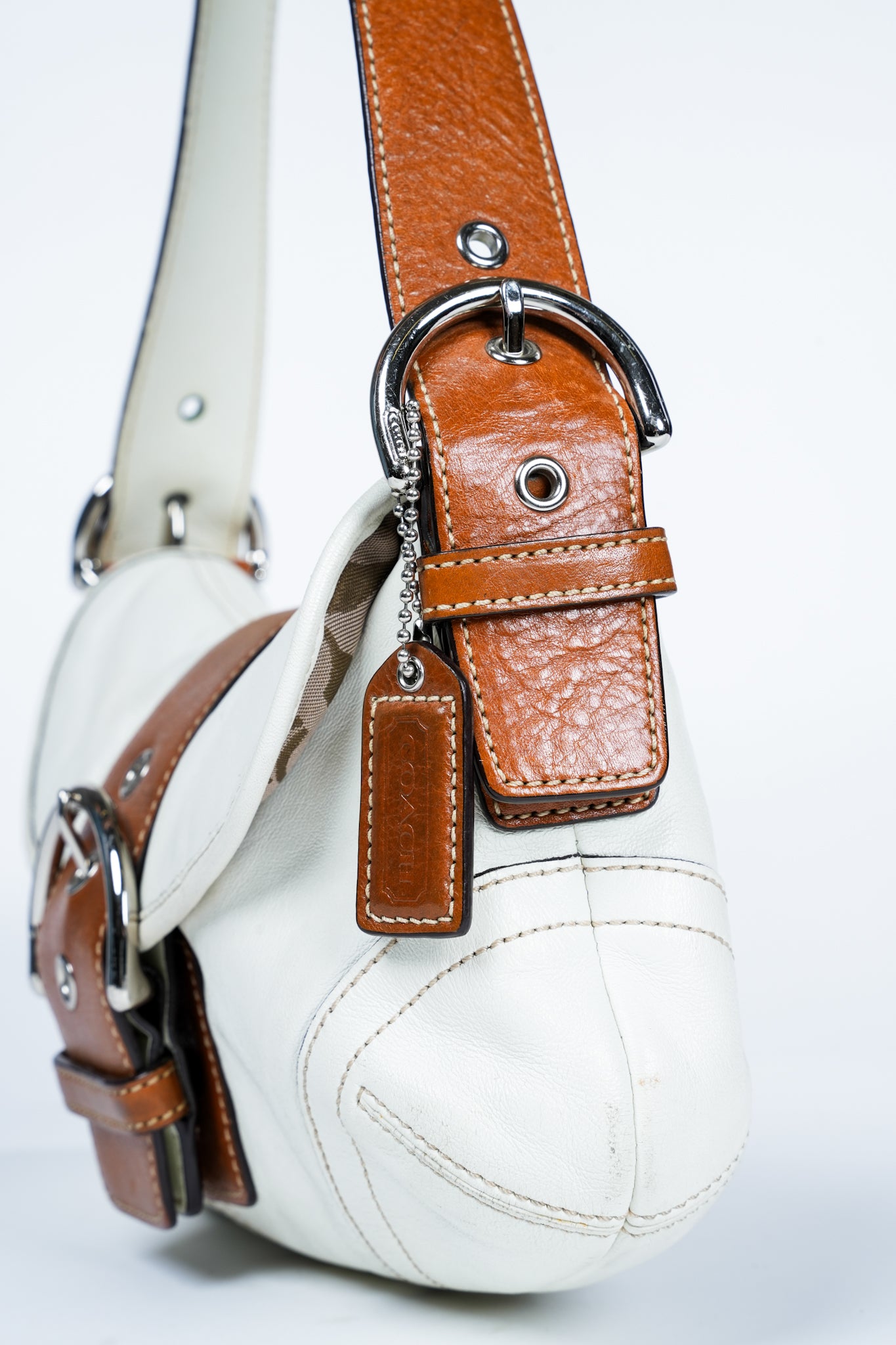 Coach Vintage 9247 Small Leather Saddle Soho Shoulder Bag