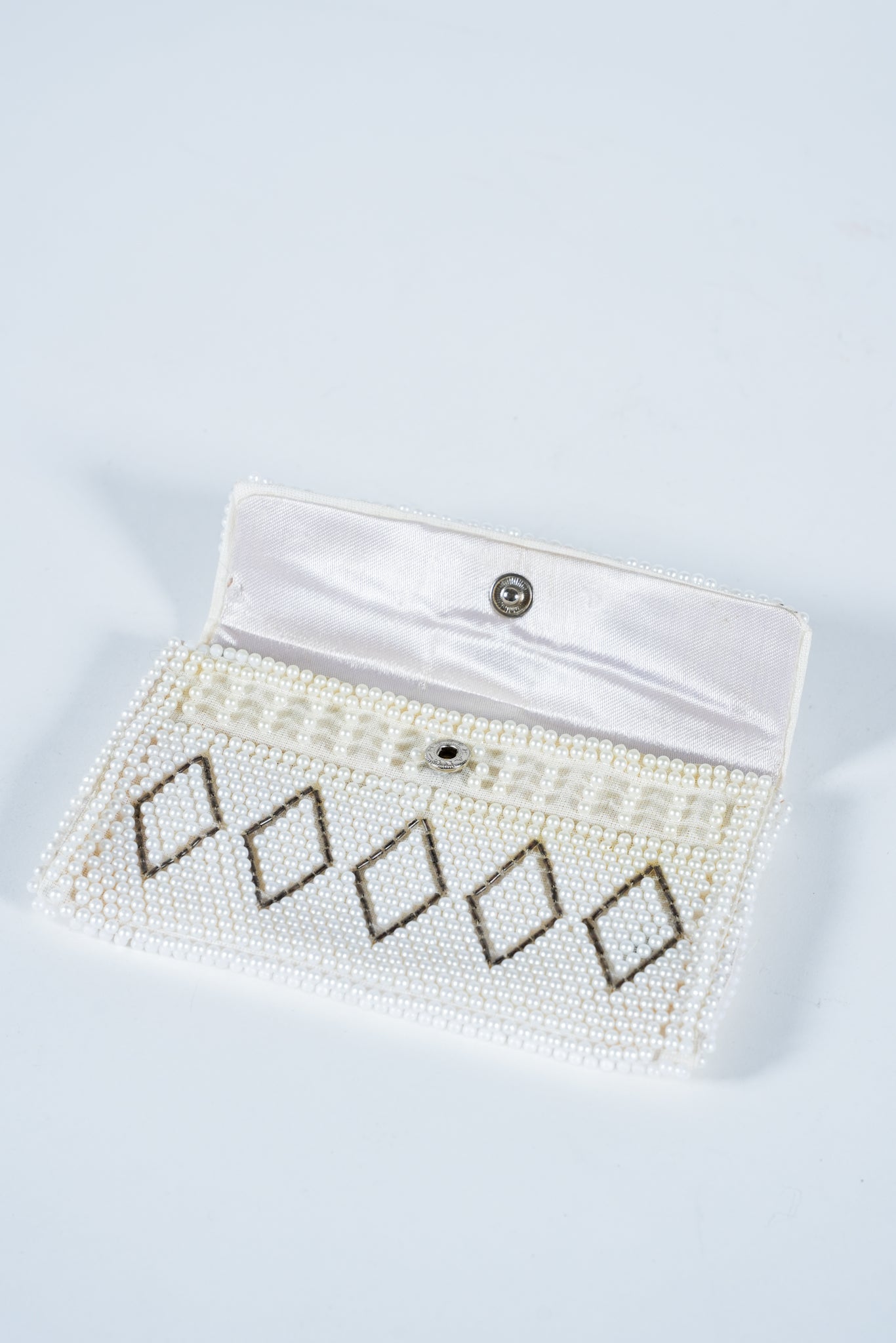 Vintage Japanese Diamond Beaded Clutch