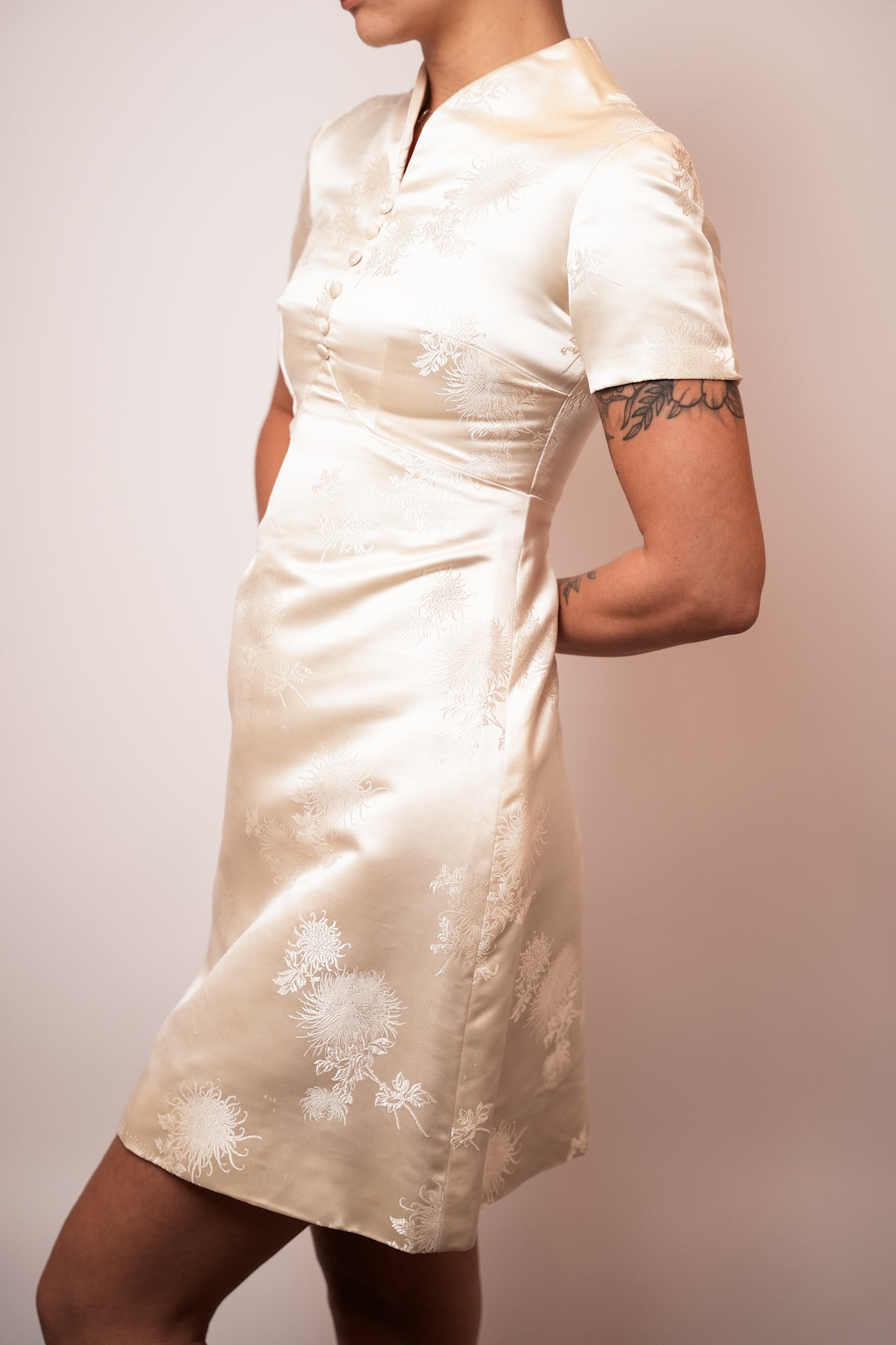 Vintage White Silk Bridal Qipao