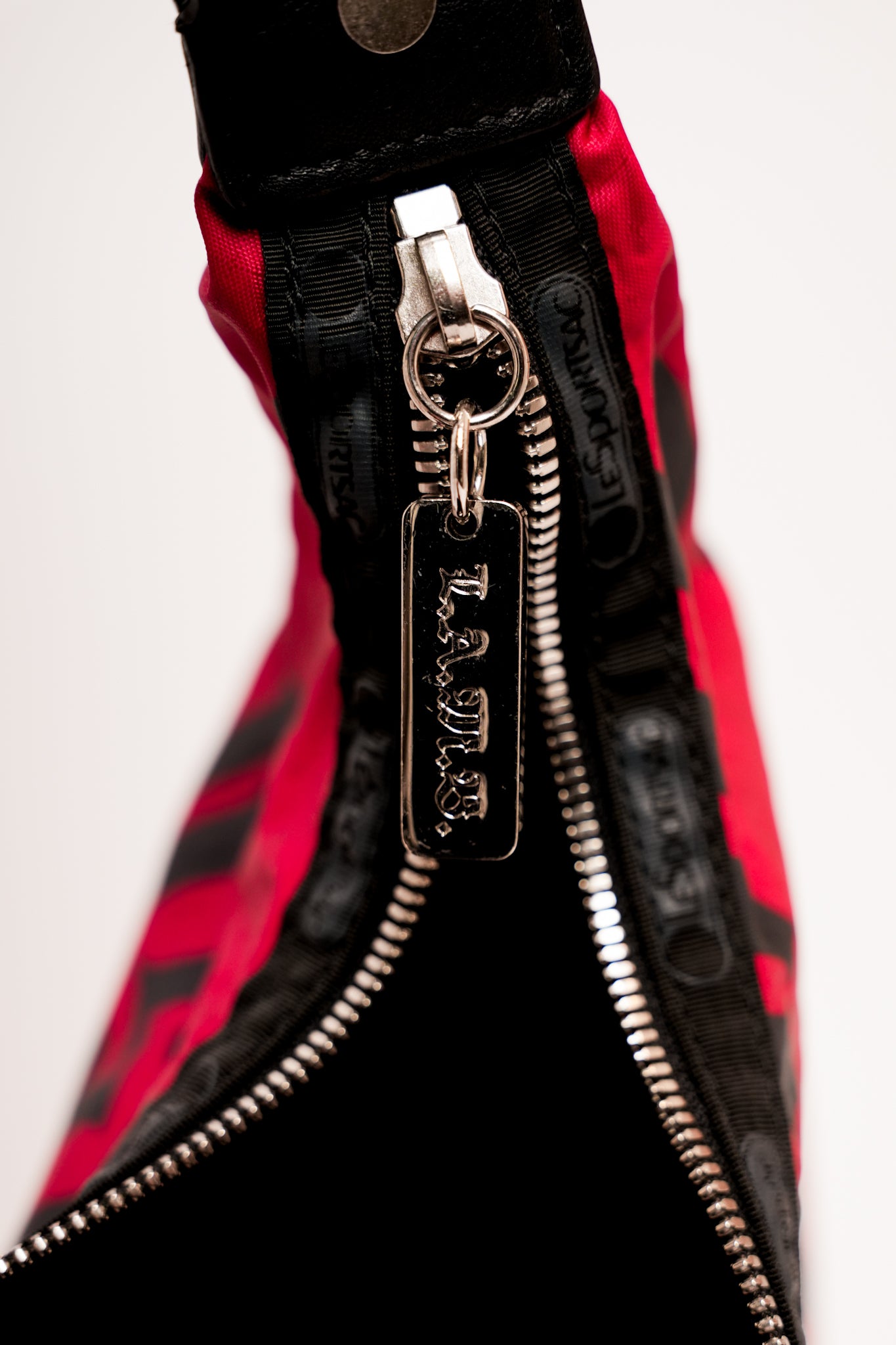 Y2K Gwen Stefani x Lesportsac Red L.A.M.B Bag