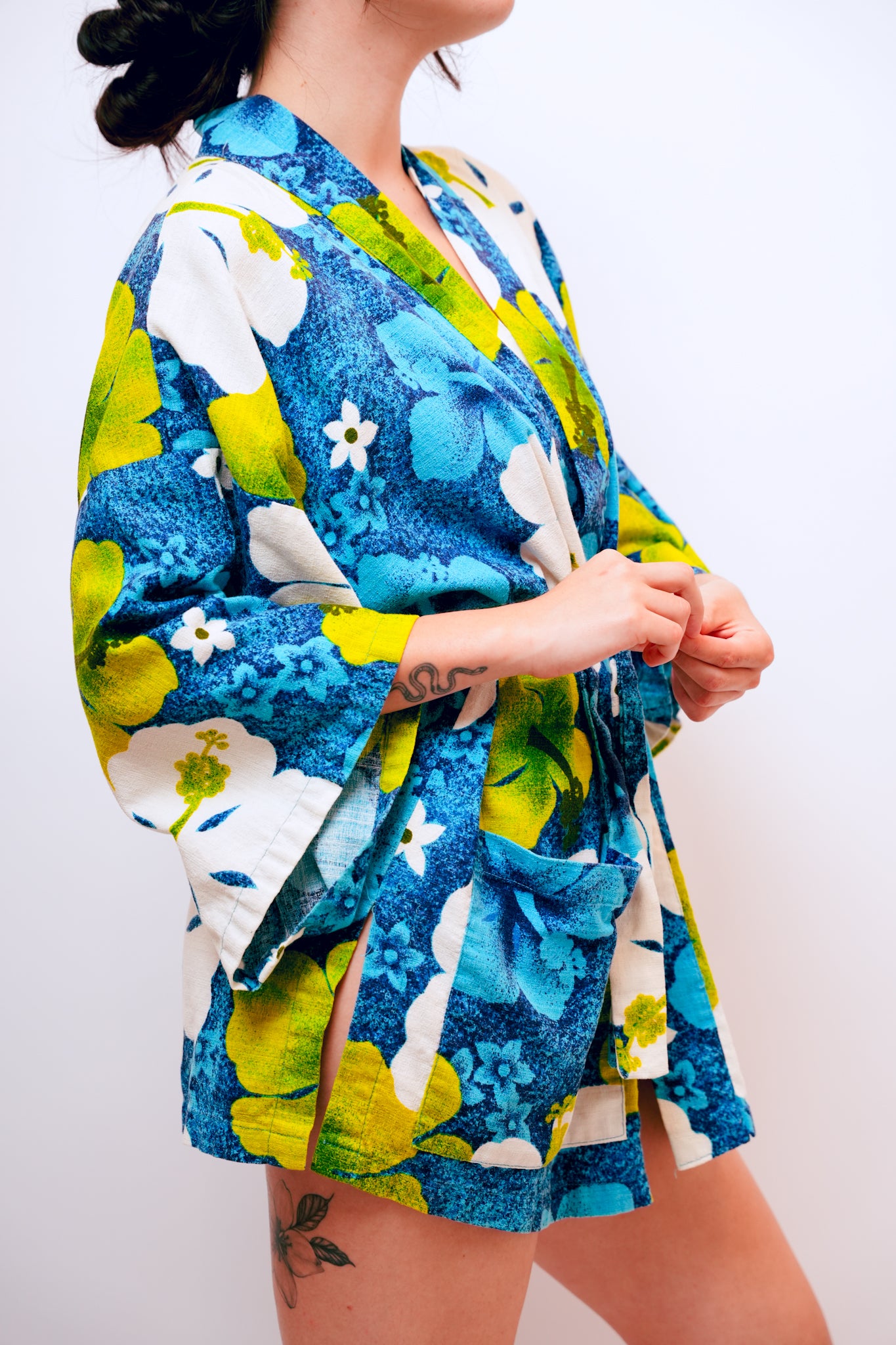 1970s Blue and Green Hawaiian Kimono