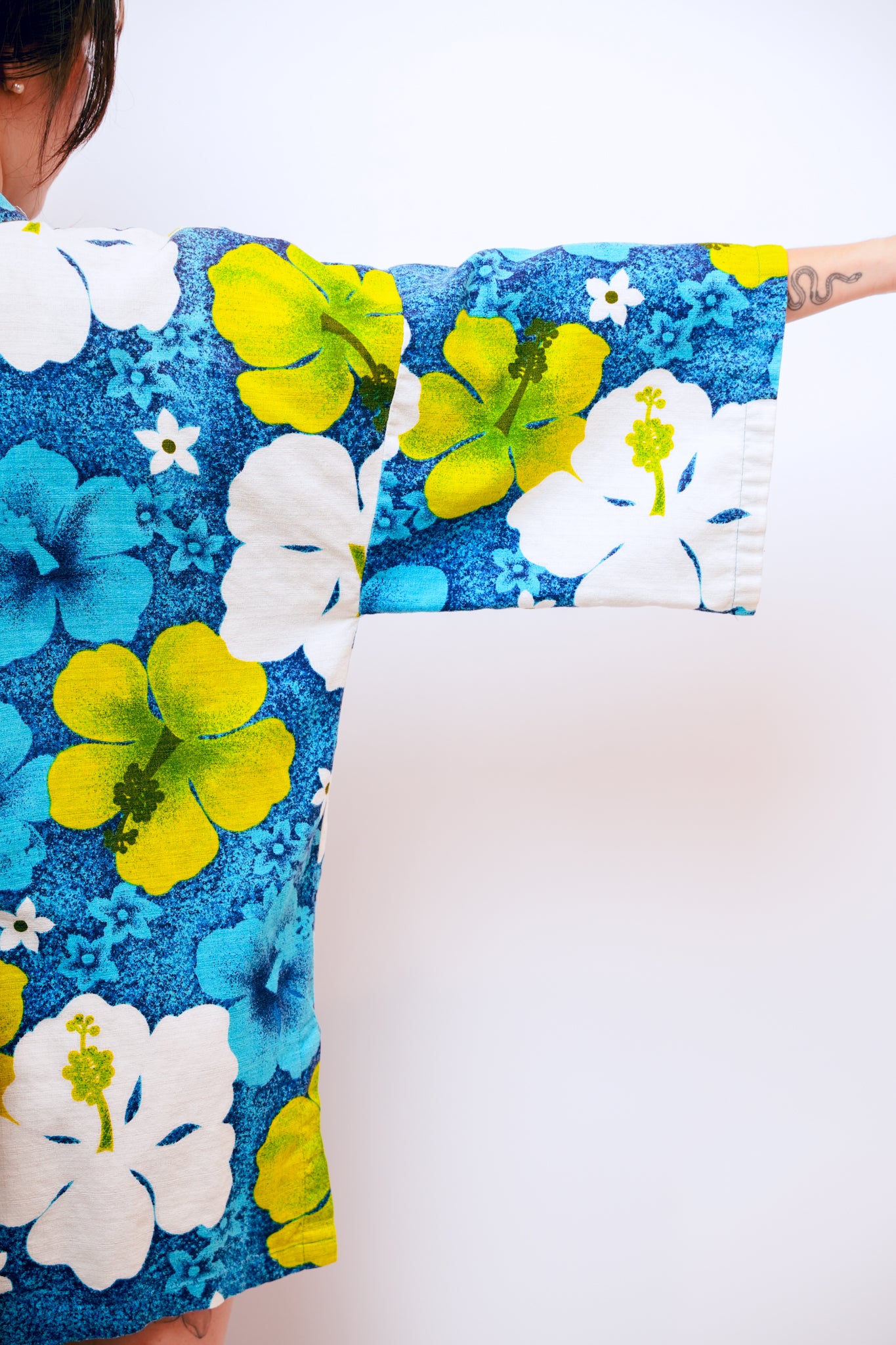 1970s Blue and Green Hawaiian Kimono