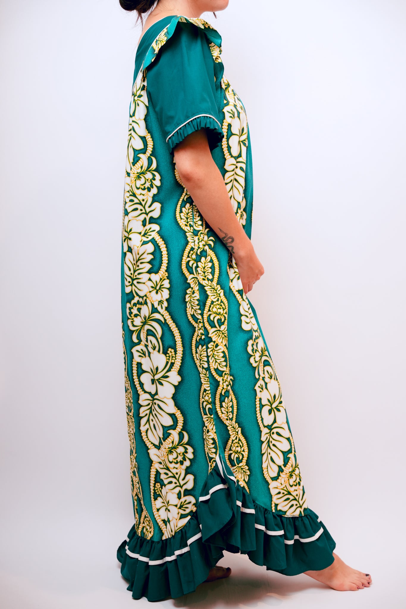 1970s Made in Hawaii Teal Mu'umu'u
