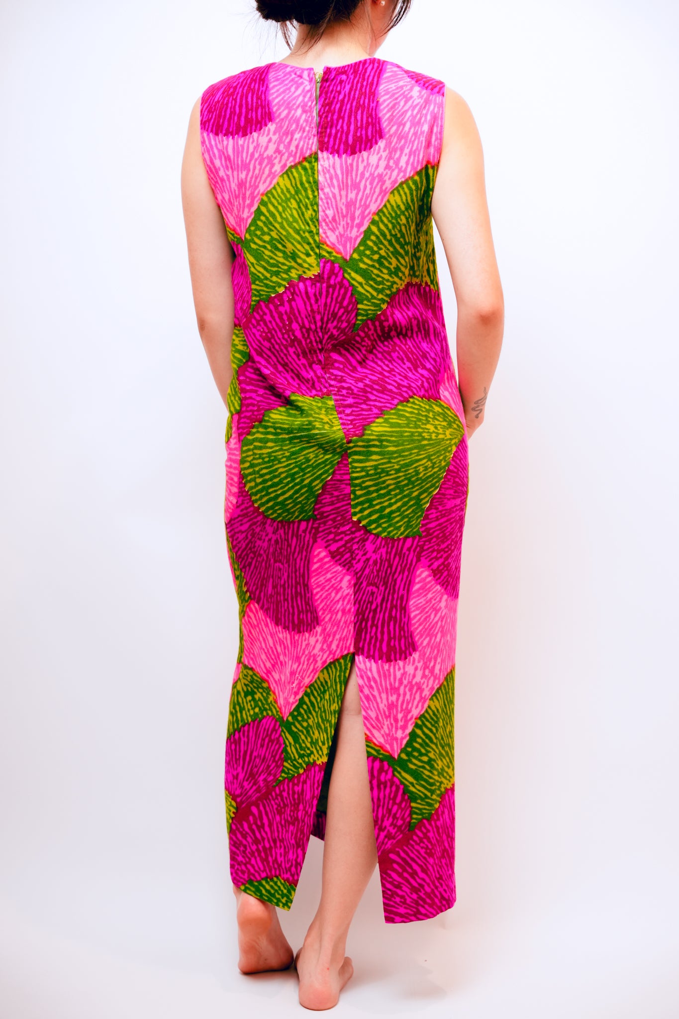 1970s Pink and Green Mu'umu'u