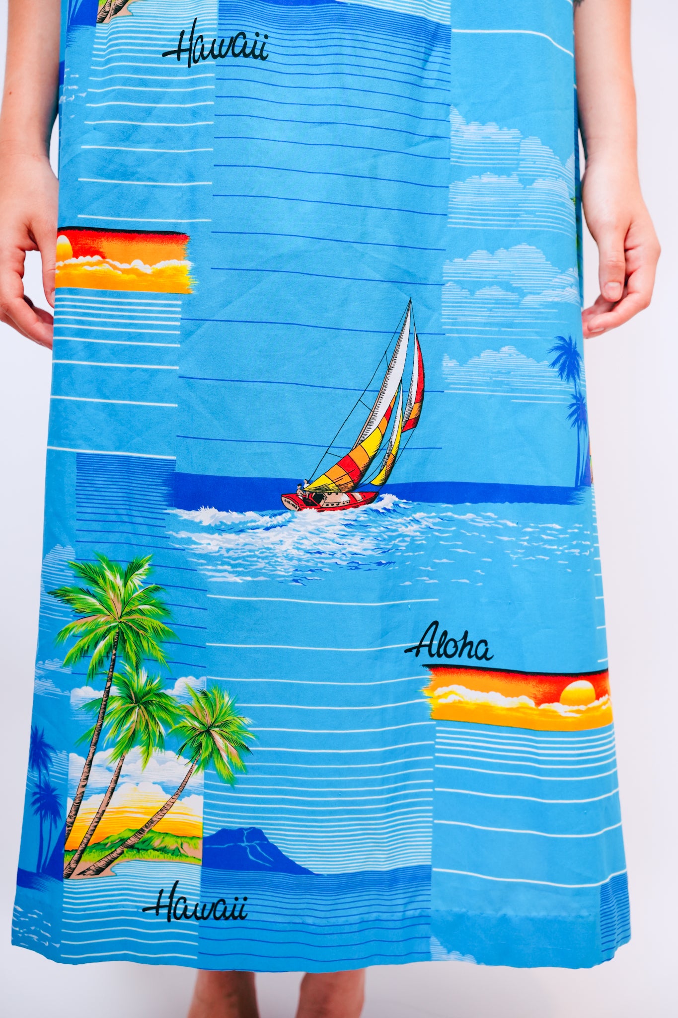 1980s Blue Island Mu'umu'u