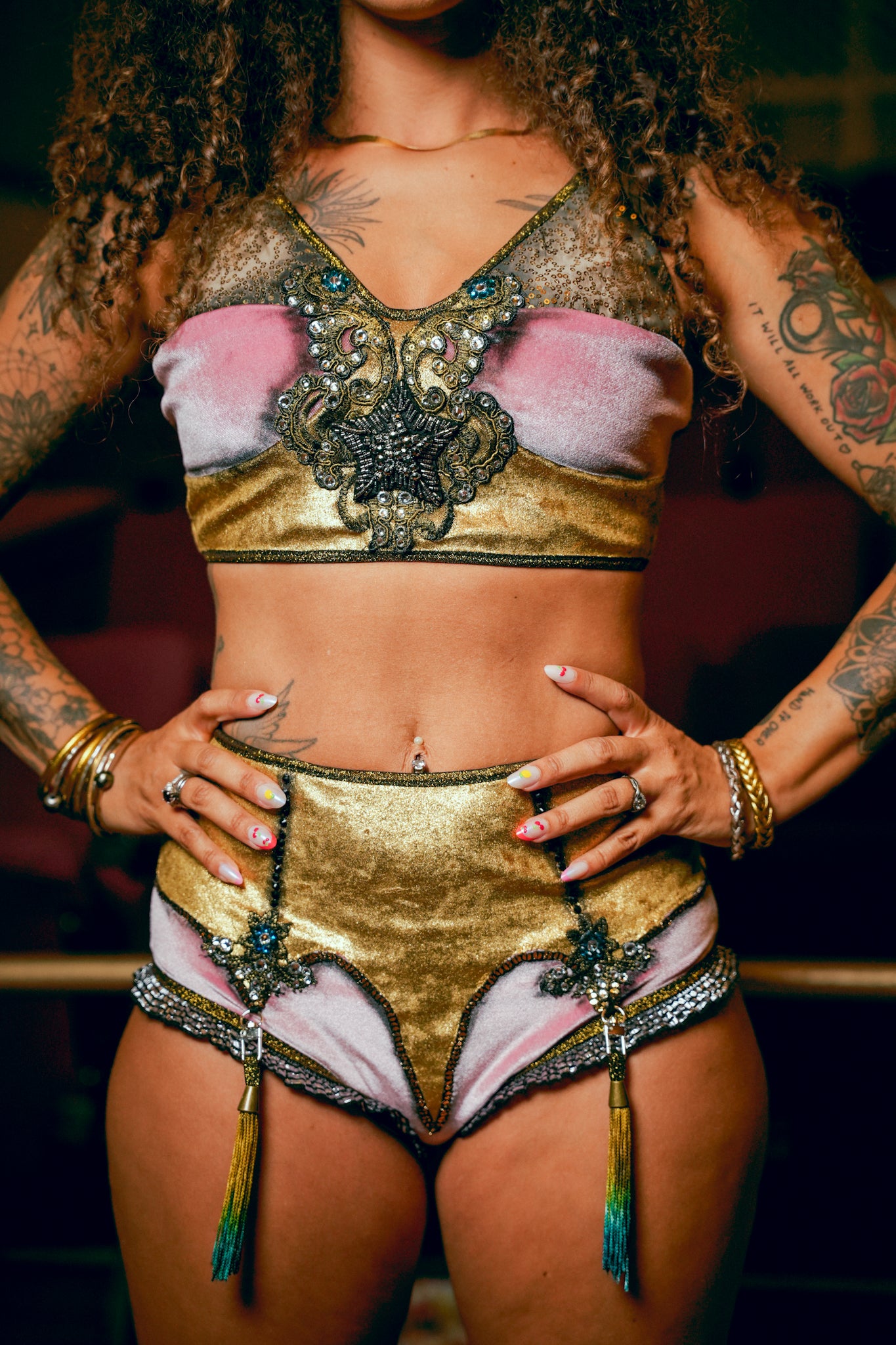 Hi Wire Custom Made Two Piece Set