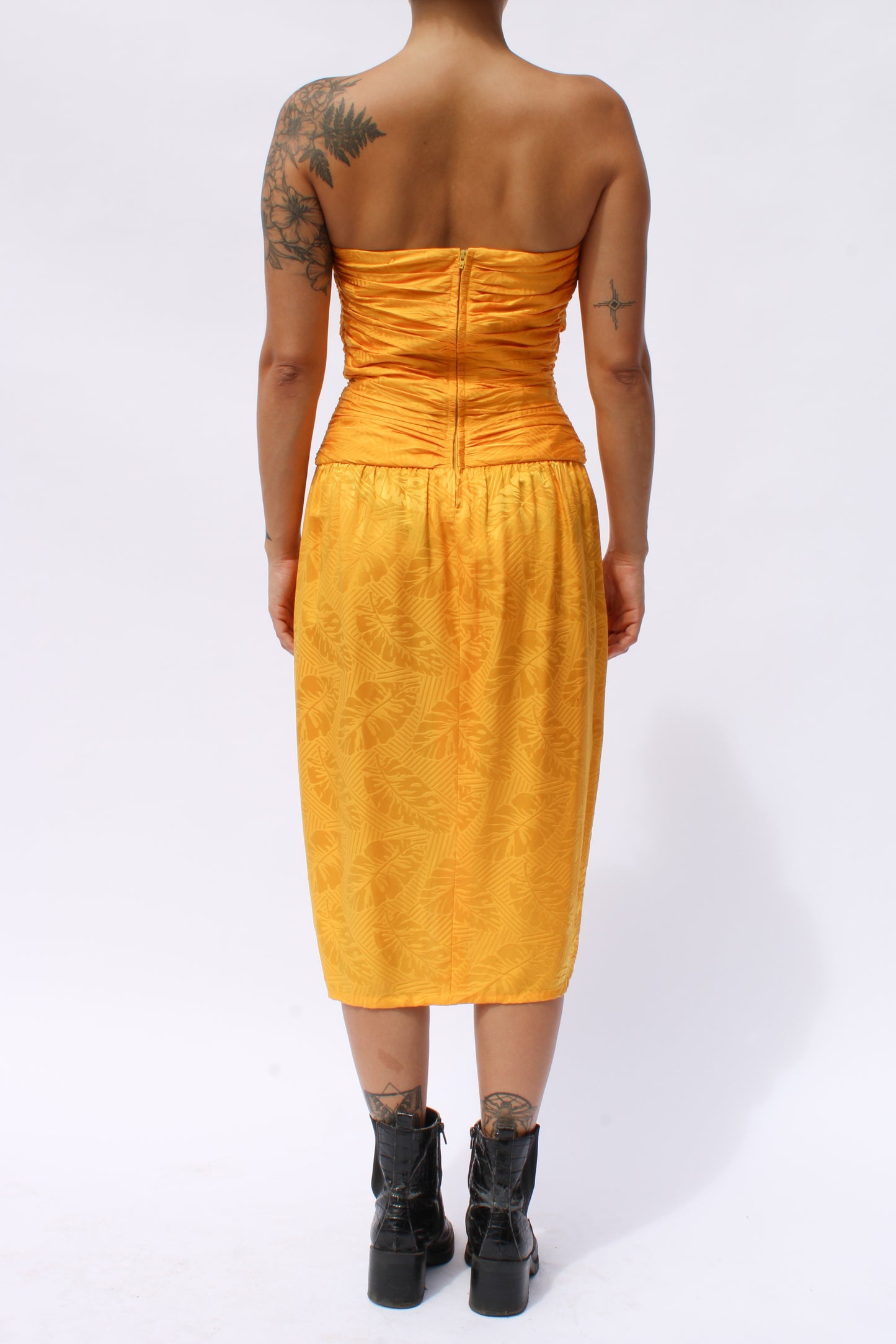 1980s Goldenrod Damask Sweetheart Sleeveless Midi Dress