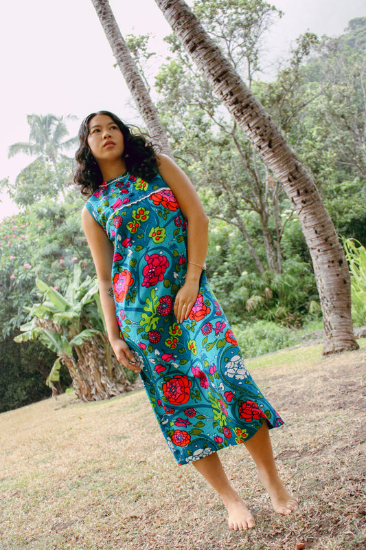 1960's Blue Floral Muʻumuʻu