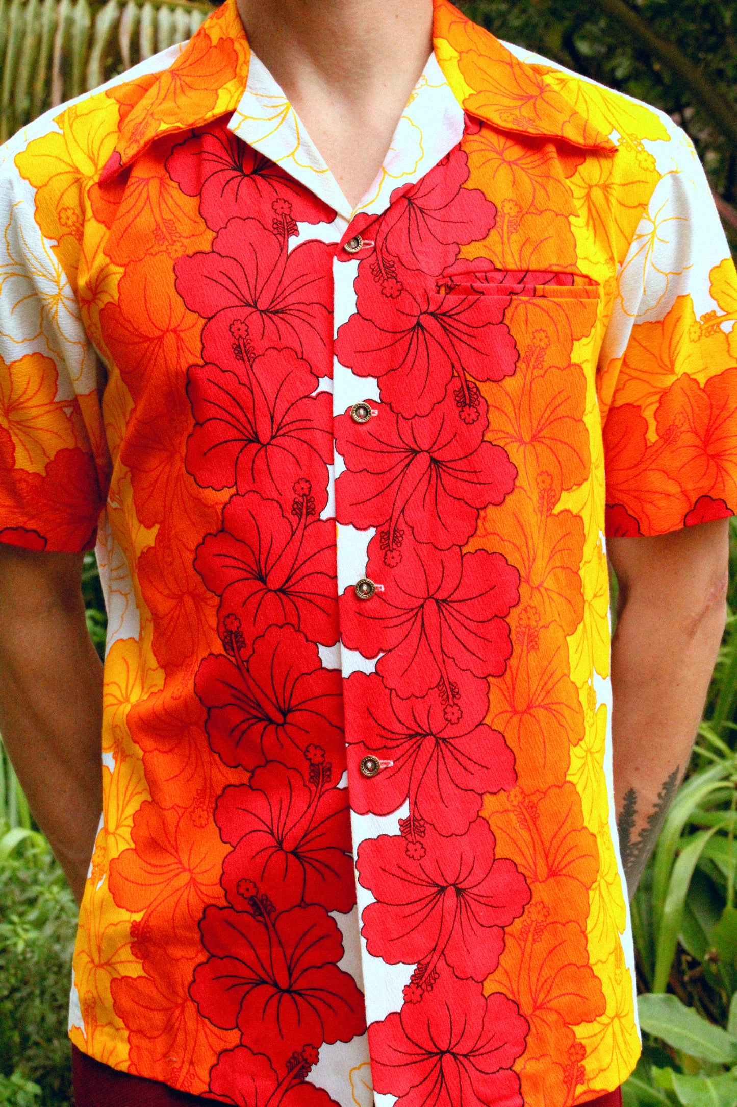 1960s Ui-Maikai Barkcloth Sunset Aloha Shirt