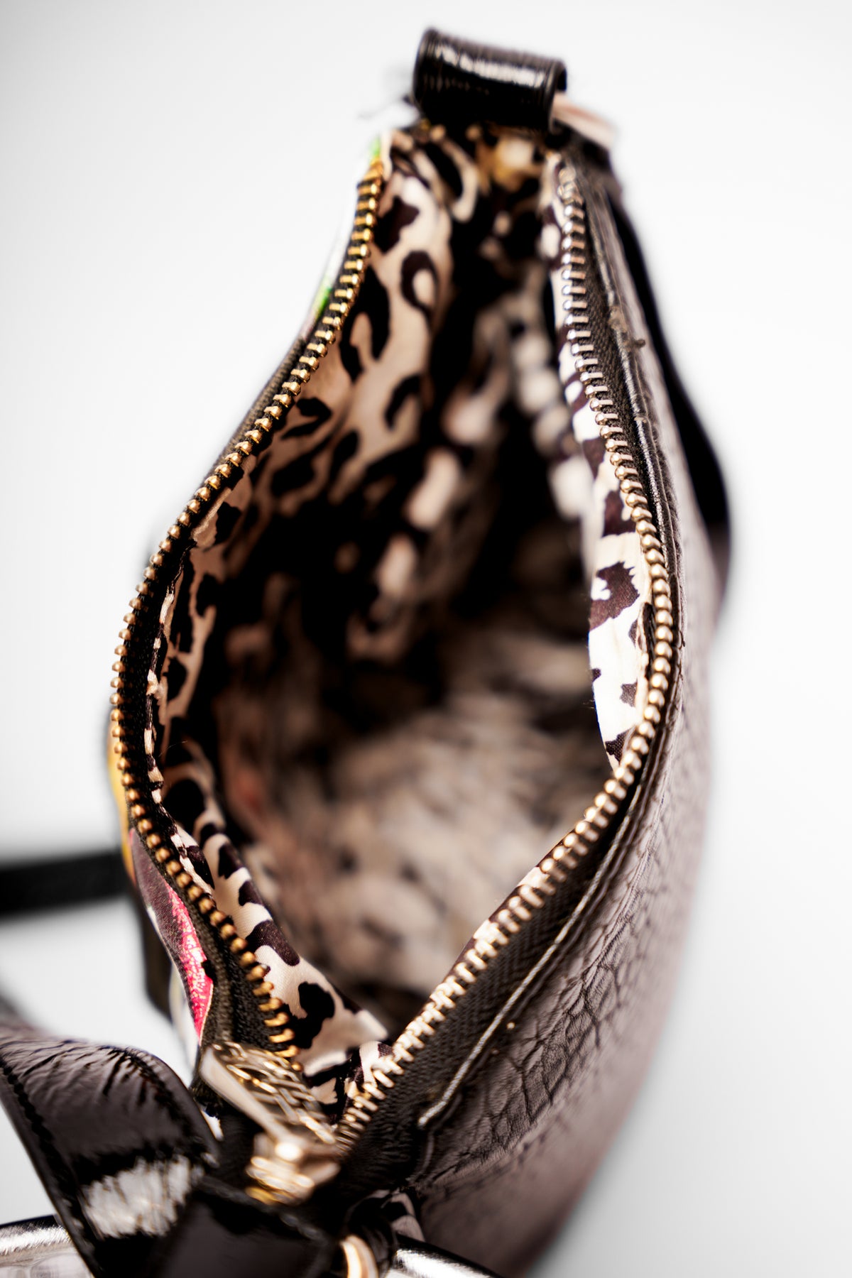 Y2K Miss Sixty Lips Crossbody