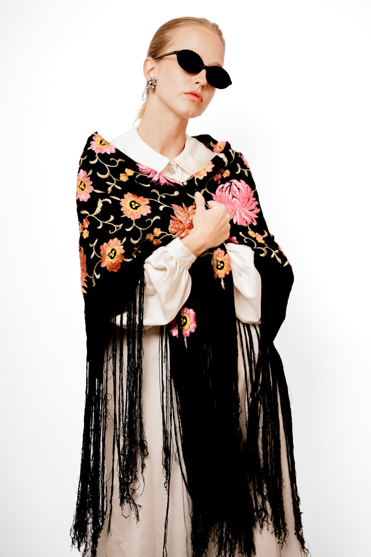 Vintage Black Fringe Floral Shawl