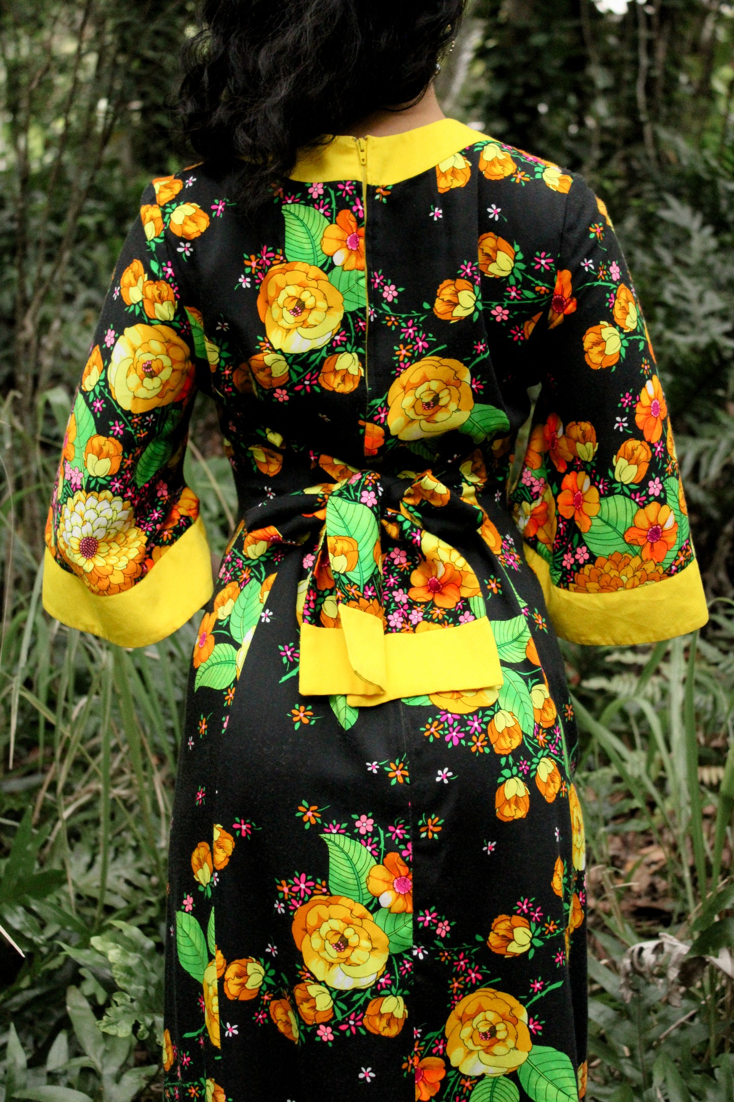 1970's Yellow & Black Floral Muʻumuʻu