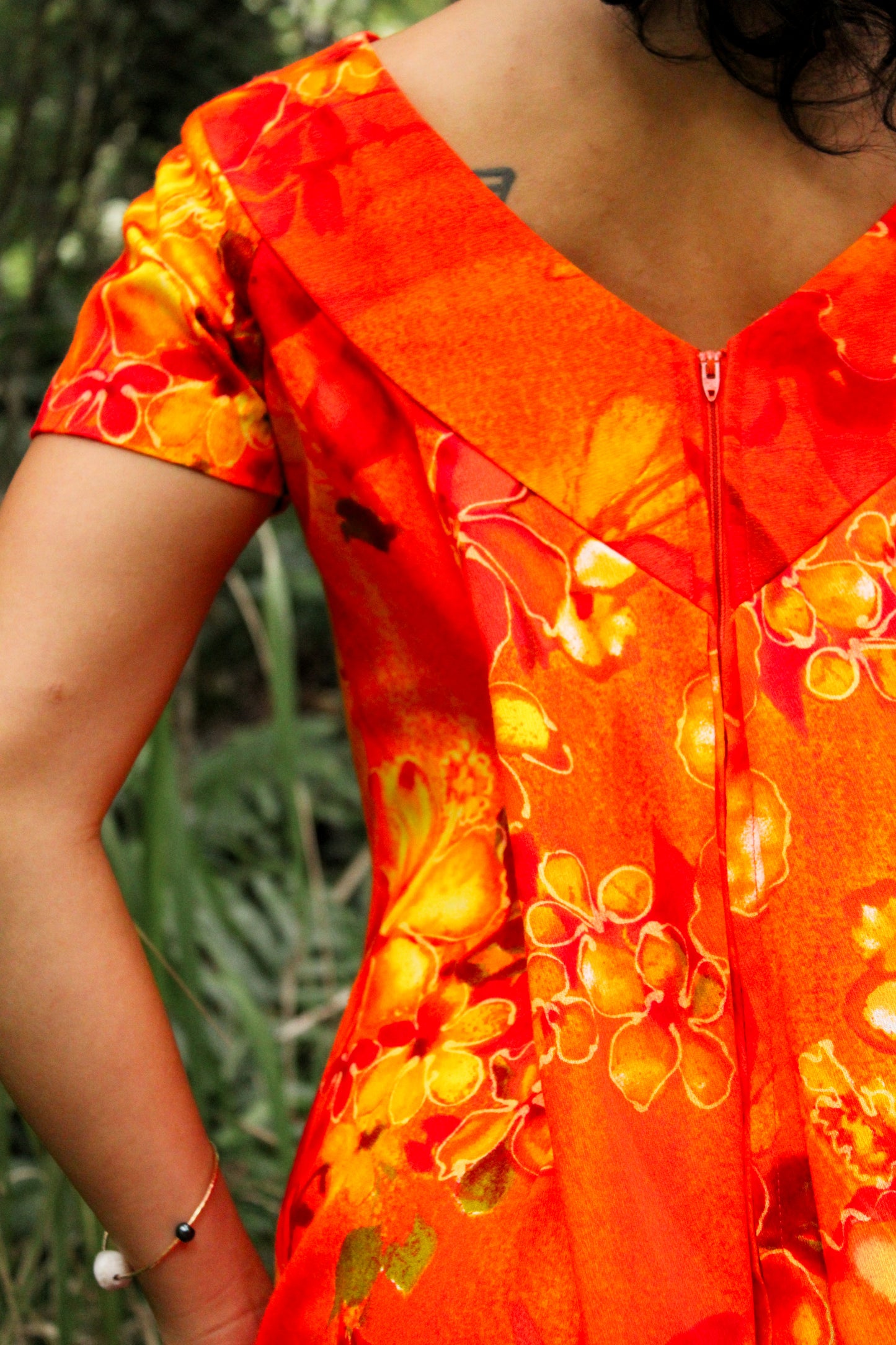 1970's Orange Hibiscus Muʻumuʻu