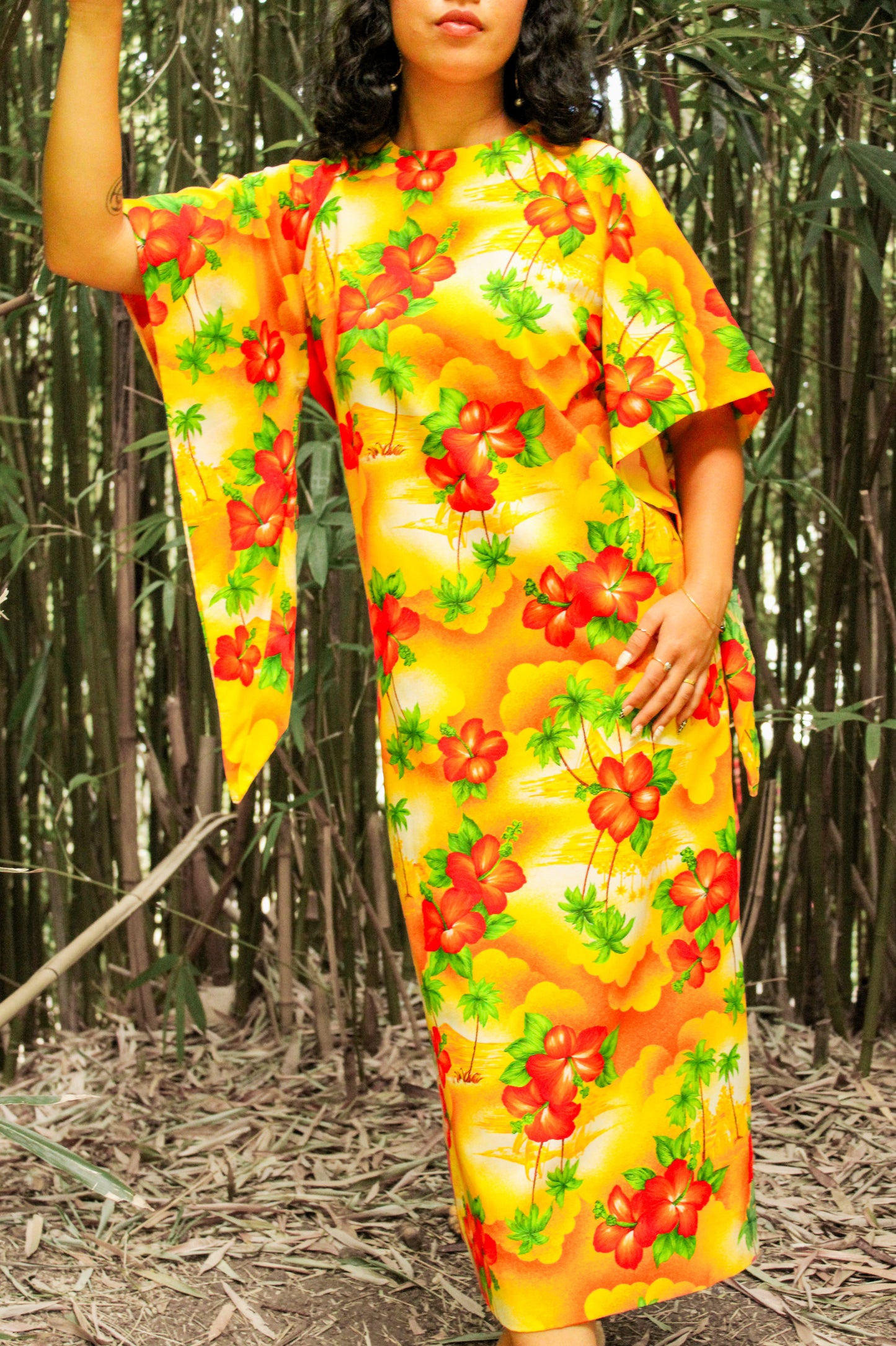 1960's Pake Style Muʻumuʻu